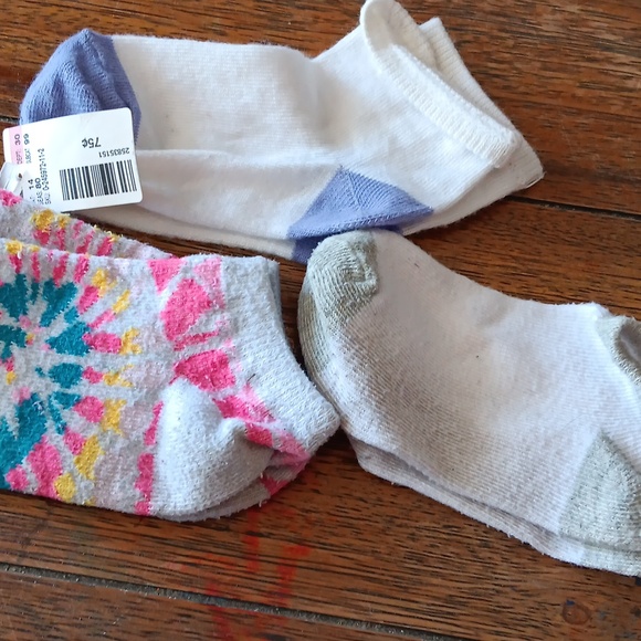 Colorful Assorted Baby Socks - Picture 4 of 5